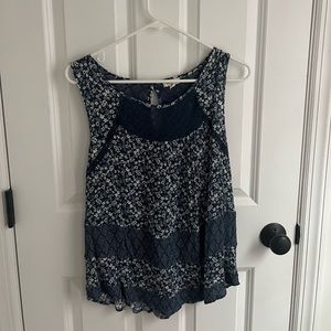 Sleeveless Blouse